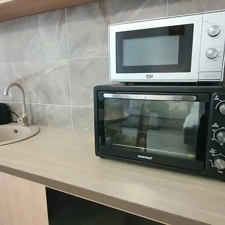 Apartment Alezzy Studio 90 *